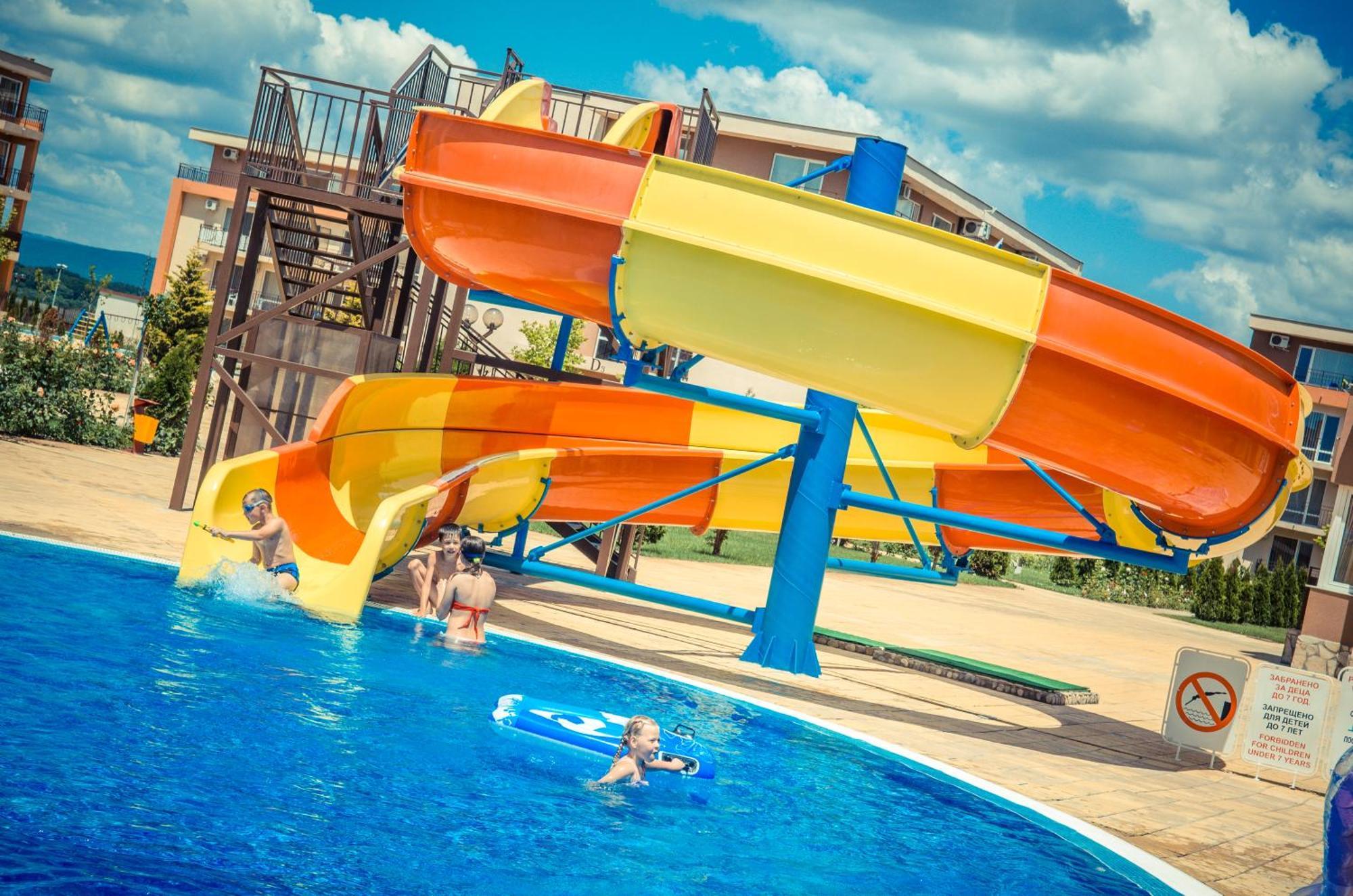 Waterpark Fort Apartments Sunny Beach Dış mekan fotoğraf