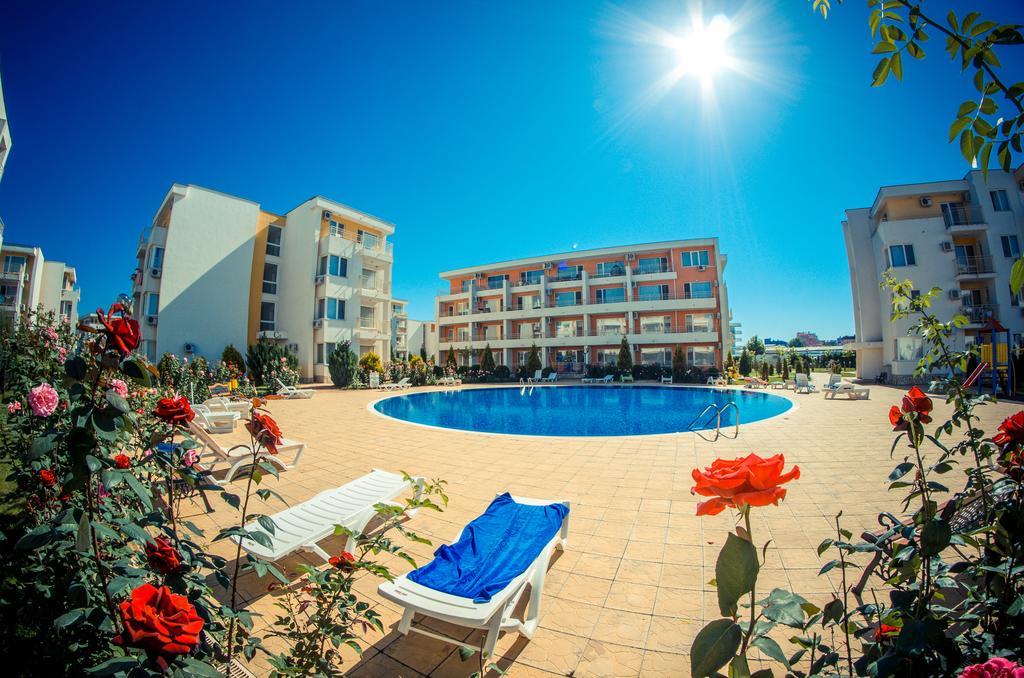 Waterpark Fort Apartments Sunny Beach Dış mekan fotoğraf