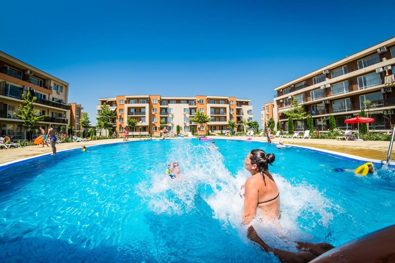 Waterpark Fort Apartments Sunny Beach Dış mekan fotoğraf