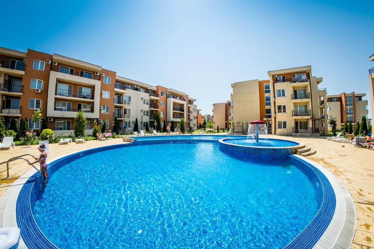 Waterpark Fort Apartments Sunny Beach Dış mekan fotoğraf
